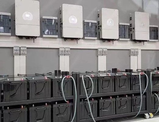Deye 12kw 16kw Sistema de armazenamento solar híbrido de fase única com bateria de lítio de baixa tensão